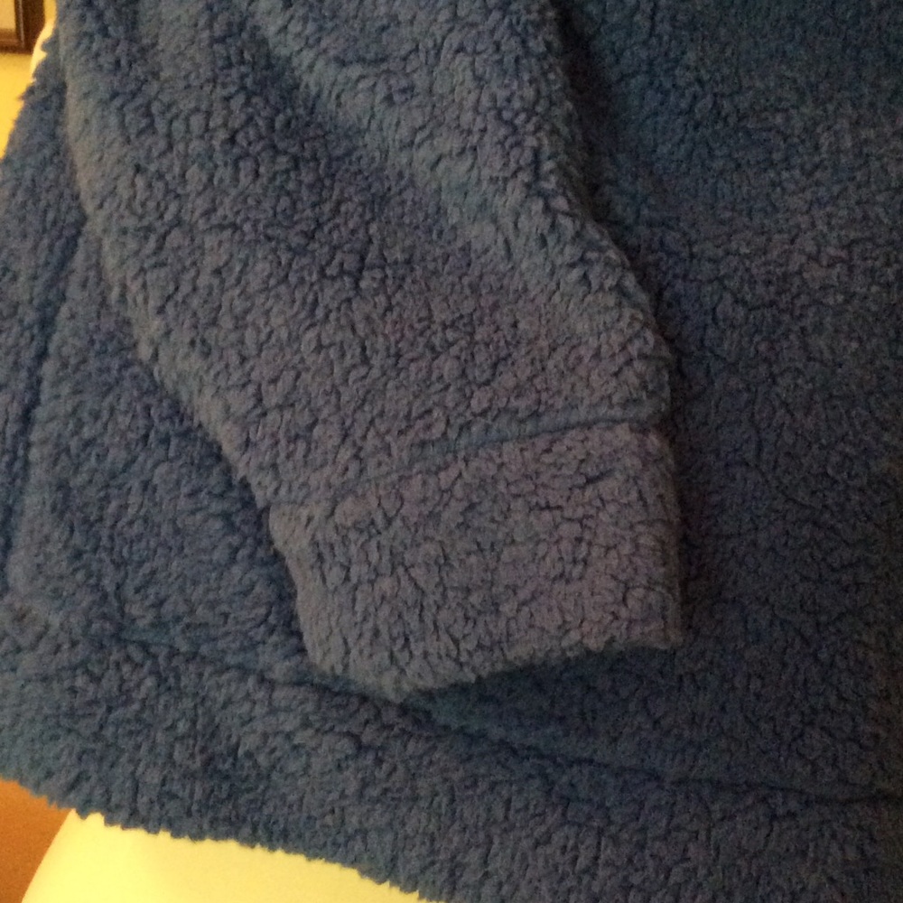 Fuzzy Warm Pajamas/Lounge Set - Picture 3 of 6